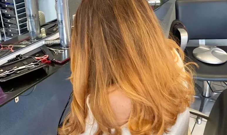 Cheveux sublimés : coupe, couleur ou lissage expert toutes longueurs