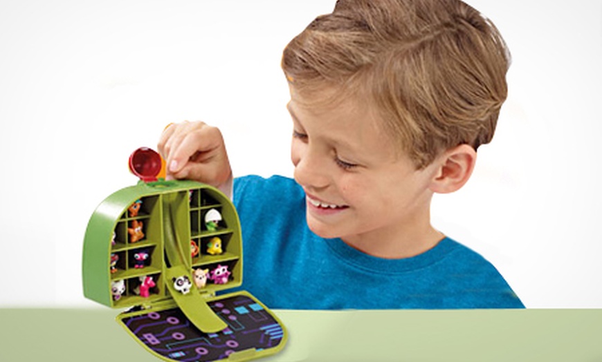 Image 2: Moshi Monsters Case and Models