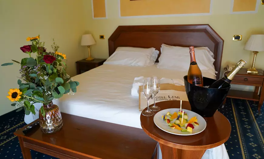 Image 4: Benevento 4*: 1 o 2 notti con colazione o mezza pensione, Spa e drink