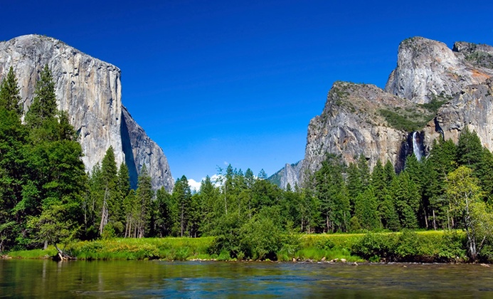 Modern Lodge near Yosemite National Park