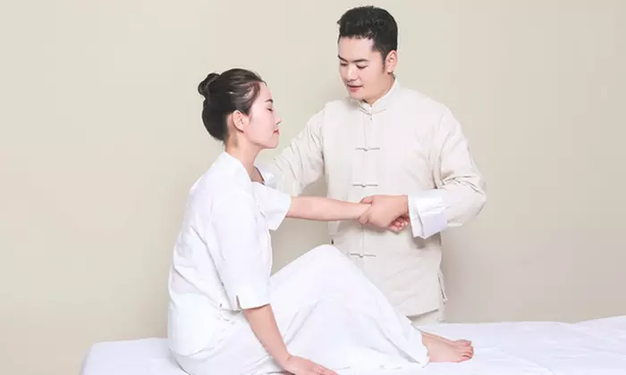 Massage Bliss: Solo & Couples Sessions for a Deep Relaxation! 
