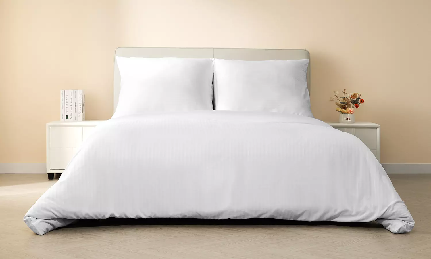 Three Pieces Stripe Duvet Cover Set With Two Pillowcases