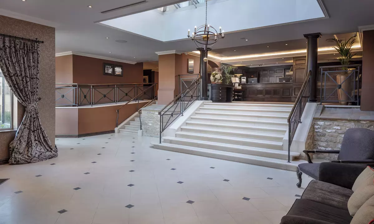 Northumberland: 1 Night Stay w/Breakfast, Dining Credit, and Late C/O