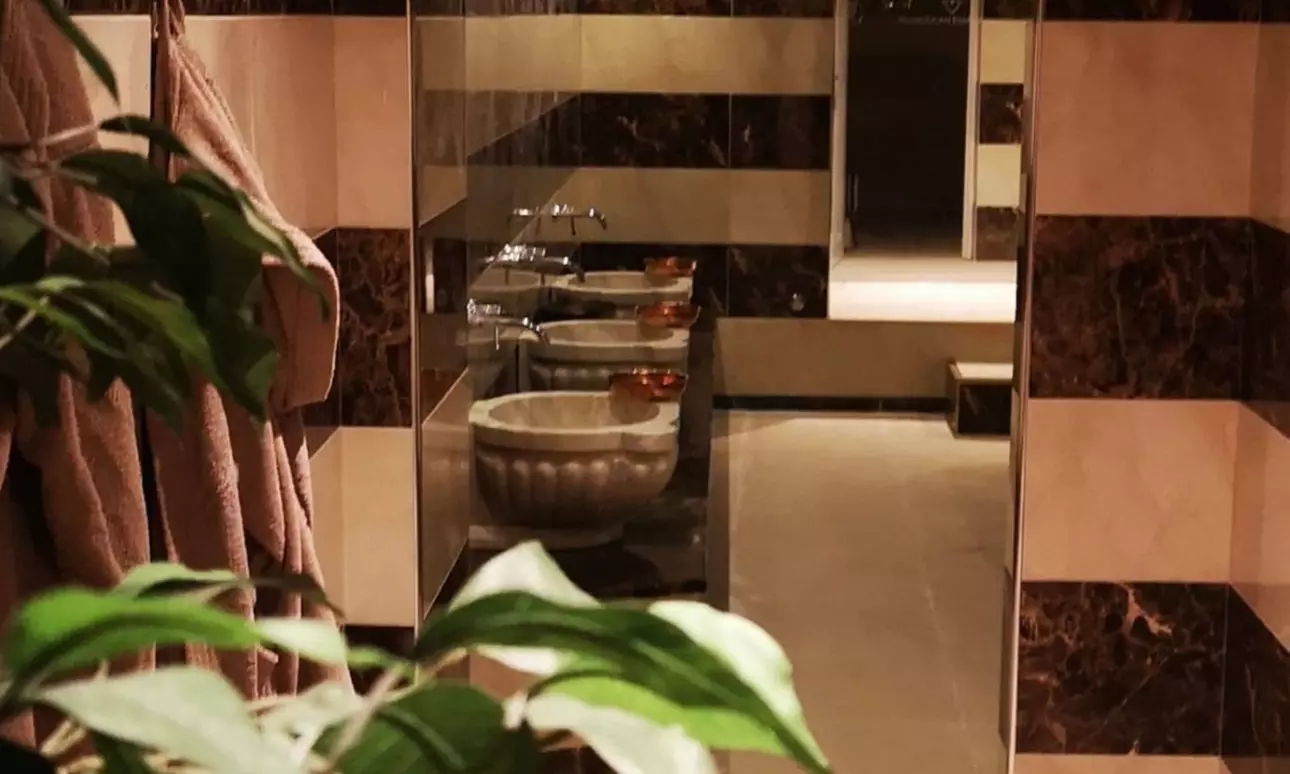 Up to 58% Off on Bath House / Hammam at Le Royal Beauty & SPA Centre