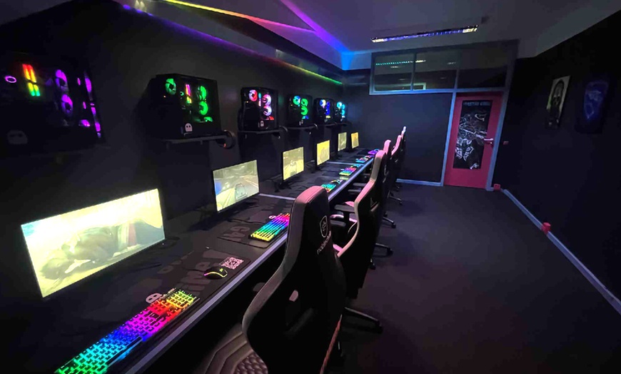 Image 2: 4 Stunden LAN Party im privaten PC Raum für 5 oder 6 Personen