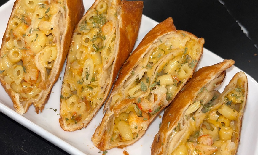 Image 6: Premium Baked Oyster Samplers, Drinks, and Dining Credits