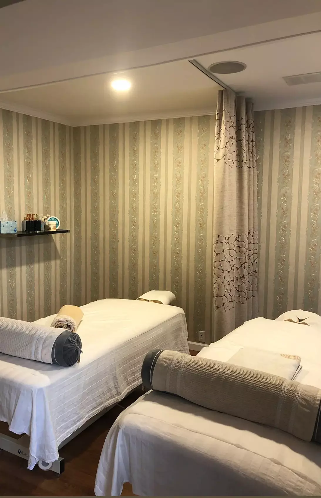 Enjoy a Relaxing 60 or 90 Minute Prenatal Massage Experience
