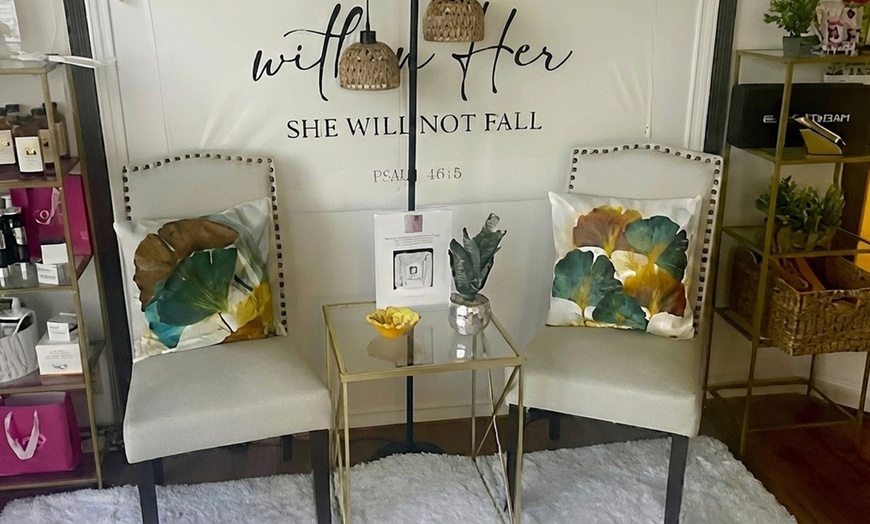 Image 3: One, Two, or Three 60-Minutes Belle Hydra Rejuvenation Sessions