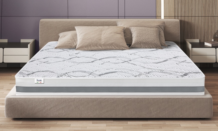 Image 2: Matelas orthopédique The White Stone en mousse à mémoire de forme