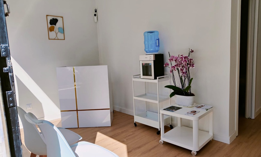 Image 5: 3 o 6 sesiones de cavitación, presoterapia, lipoláser y masaje para 1 