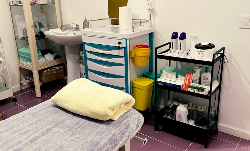 Image 8: Tratamiento de rejuvenecimiento facial con 10 o 20 hilos tensores PDO