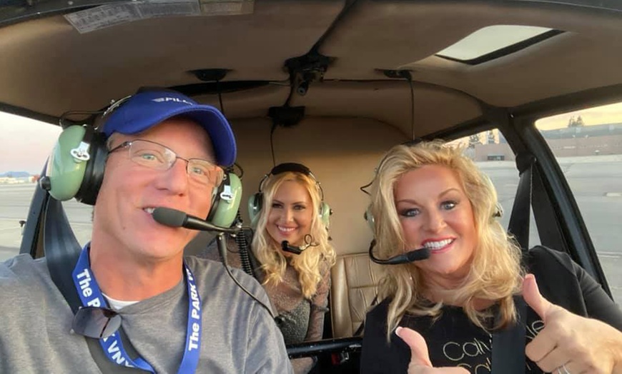 Image 2: Soar Over Los Angeles with 25-Minute The See LA Helicopter Tour 