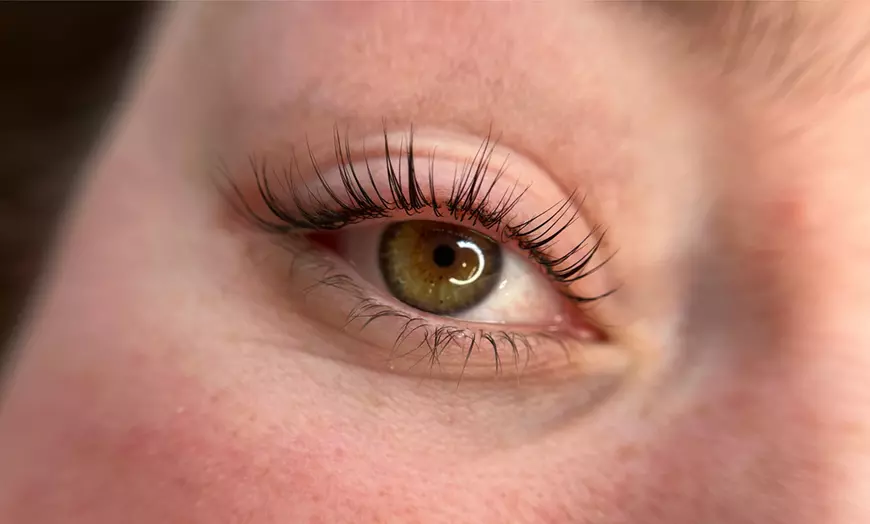 Image 3: Lashlift, Brow Lamination & Wenkbrauwen verven naar keuze