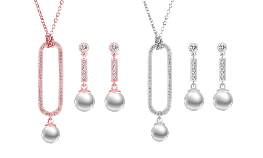 Image 1: One or Two Shell Pearl Sets Made with Crystals from Swarovski®