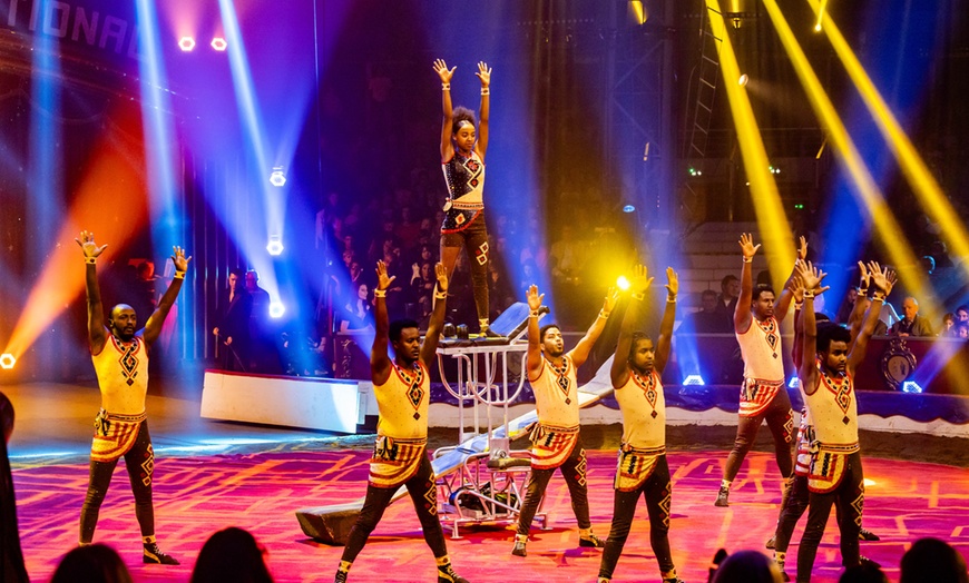 Image 10: 1 Ticket für den Zirkus Charles Knie an verschiedenen Terminen