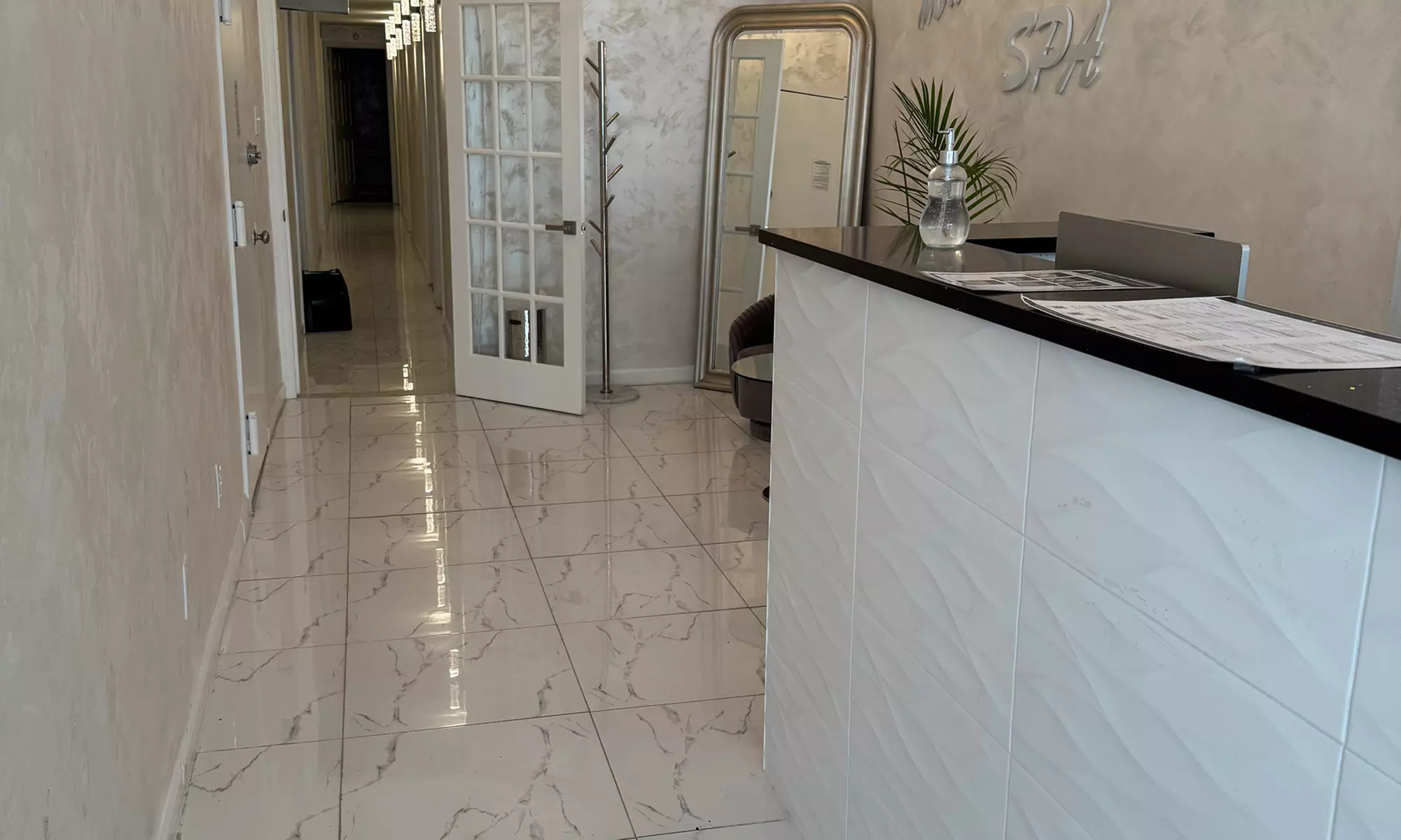 20, 40 or 60 Units of Xeomin Injections with Optional Chemical Peel