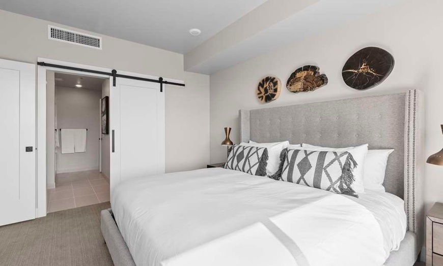 Image 21: Member Pricing: 4* Mountain Resort in Park City with Sweeping Views 
