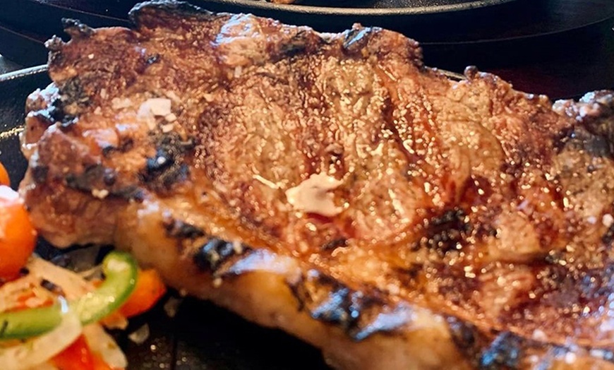 Image 2: Saborea tradición con un menú de carne argentina para 2 o 4 personas 