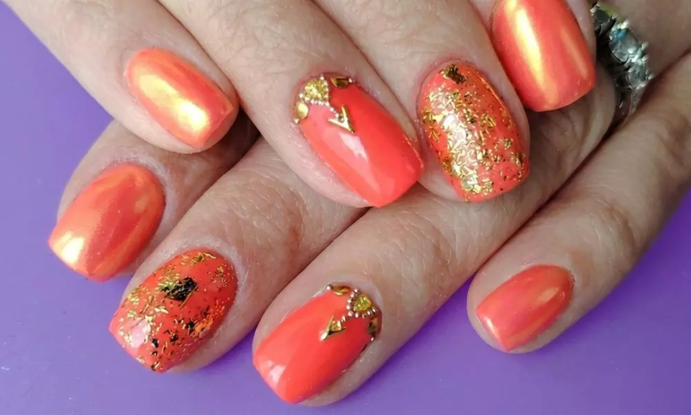 Gel Polish Manicures & Pedicures: Classic, Mini & BIAB Options