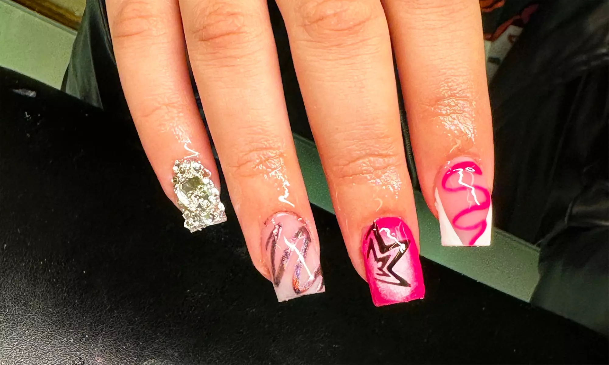 Transform Nails w/ a Deluxe Manicure / Acrylic Full Set w/ Nail Design