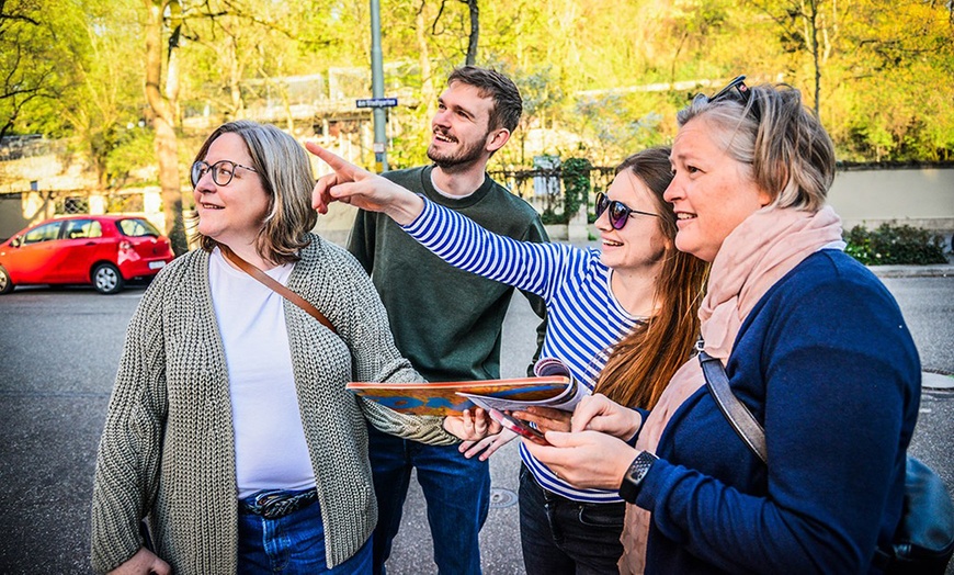 Image 4: 2-3 Std. Outdoor-Krimi-Erlebnis für bis zu 5 Personen