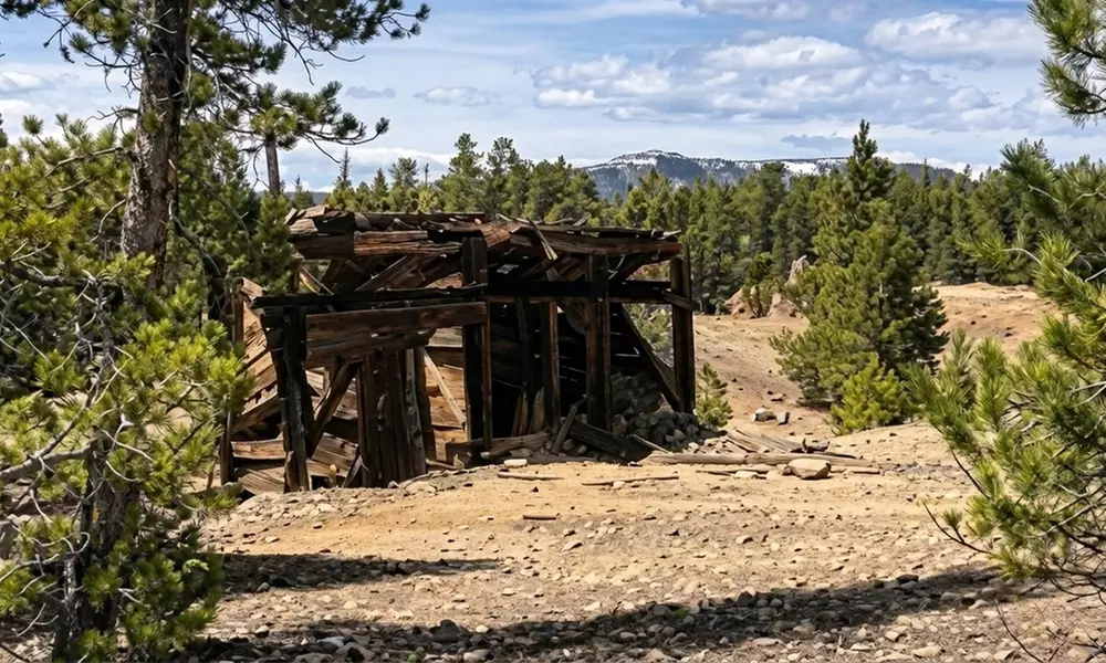 Guided eBike Tour of Leadville with Historic Landmarks