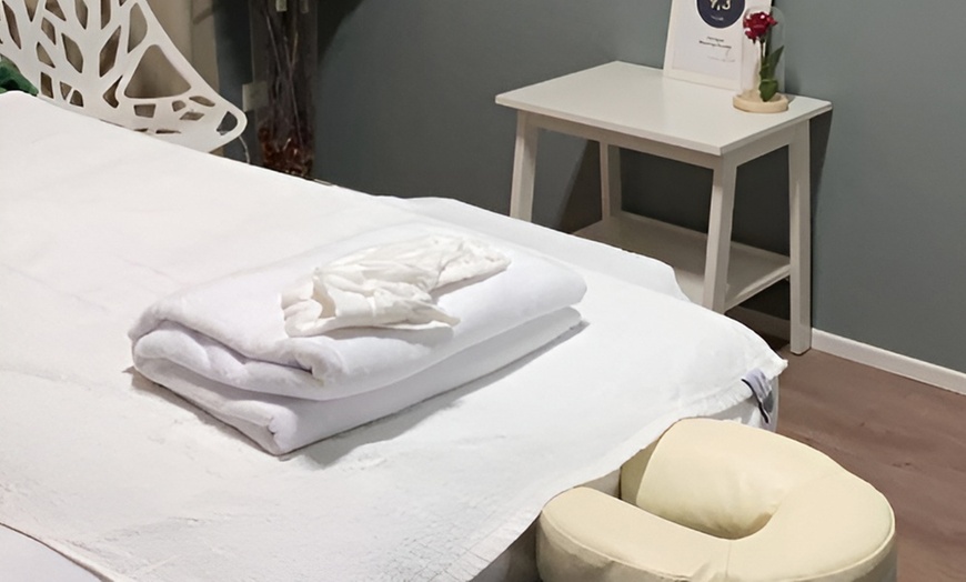 Image 4: Pressotherapie lymfedrainage of ontspanningsmassage in Watergraafsmeer