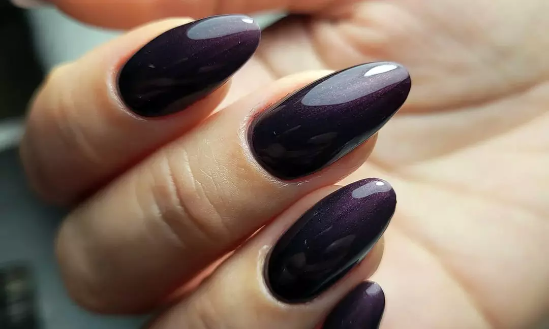 Sesión de manicura y/o pedicura con opción a manicura rusa para 1