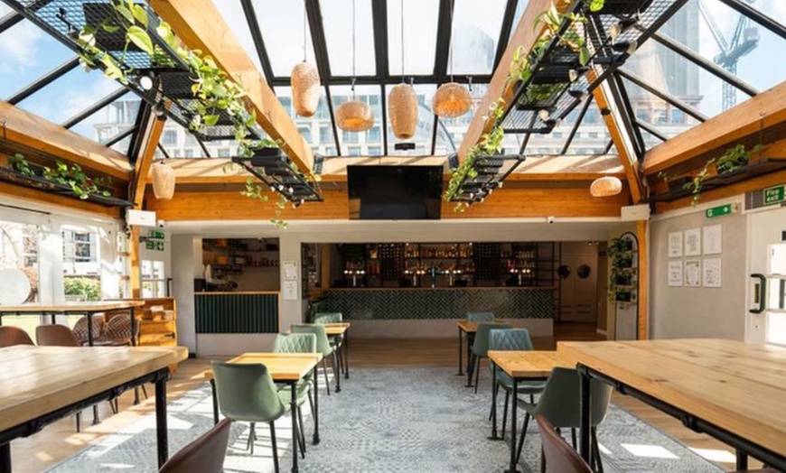 Image 7: Up to 25% Off on Restaurant speciality - Burgers at Finsbury Square Garden