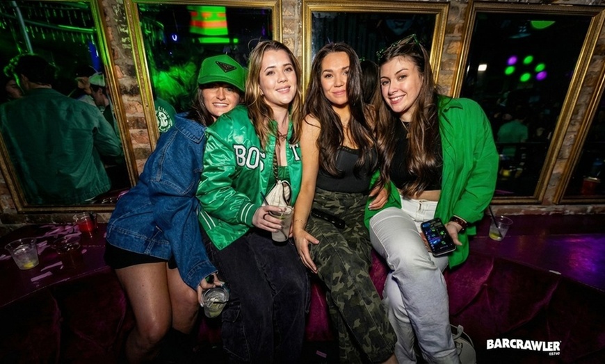 Image 2: Join the St. Patrick's Day Bar Crawl Extravaganza