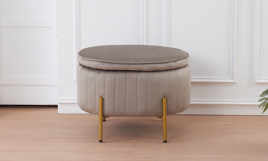 Image 19: Pouf contenitore a divanetto