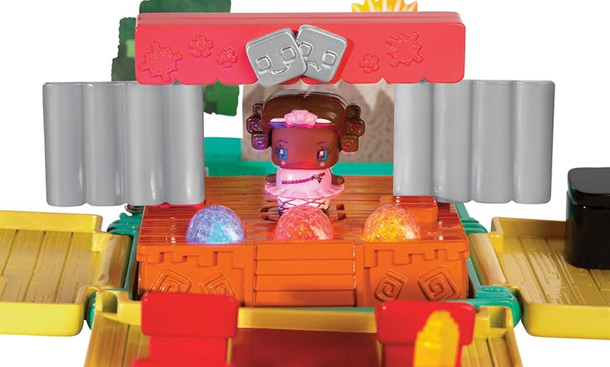 Image 4: Mattel My Mini MixieQ's Playset