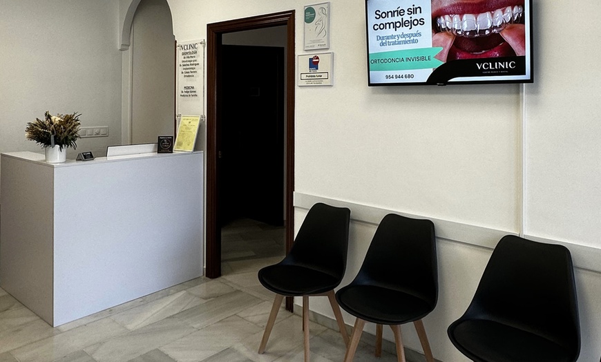 Image 6: Infiltración para aumento de labios o en zona a elegir de 1ml 