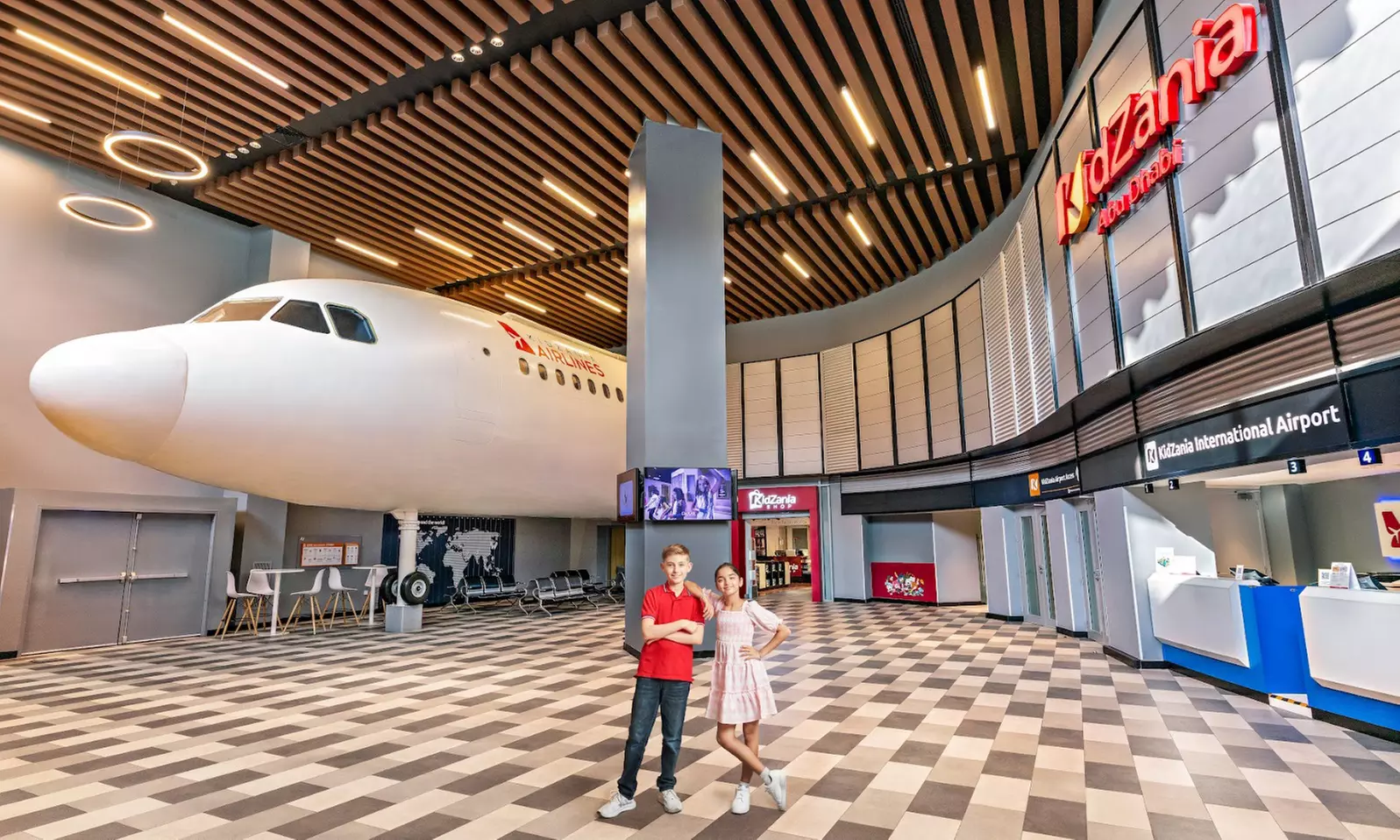 Explore Learning & Entertainment Across 7,000 m² with 40+ Activities