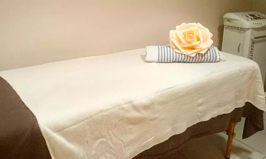 Hidrolimpieza 6 pasos con kobido y mascarilla de aloe para 1 persona