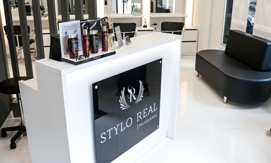 Image 3: Sesión de manicura, pedicura, manipedi o uñas de gel a elegir para 1