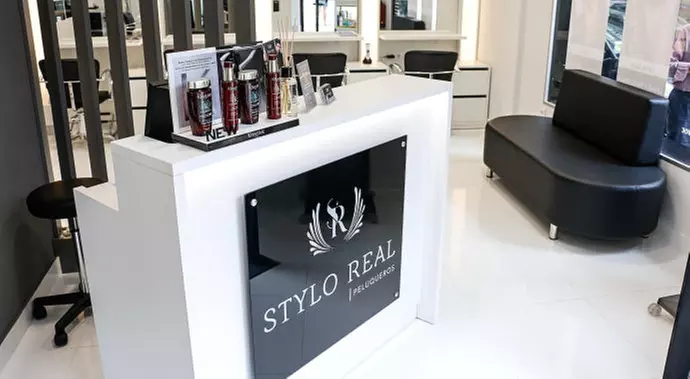 Sesión de manicura, pedicura, manipedi o uñas de gel a elegir para 1