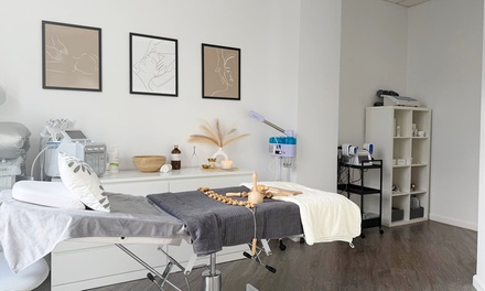 Masaje relajante o descontracturante de espalda con piedras calientes de 30 minutos a elegir - Abadía Centro de Estética Avanzada