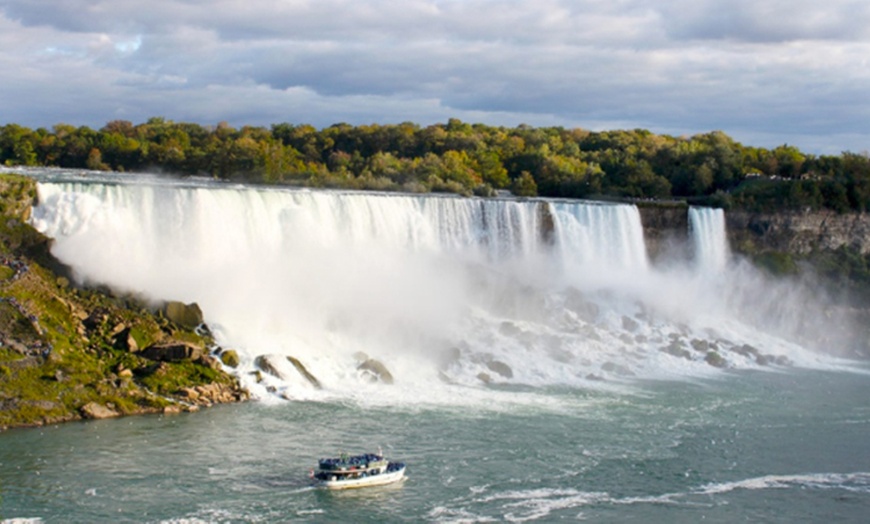 Image 7: Niagara Getaway with Activities