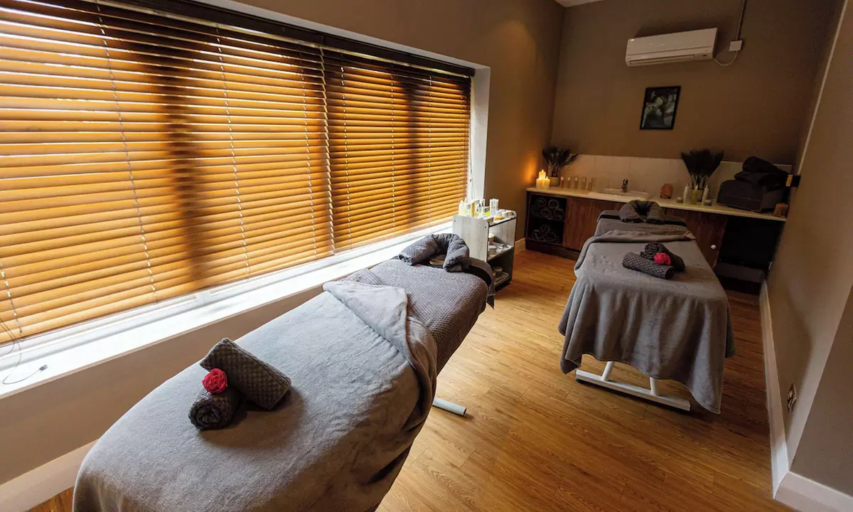 Shropshire: Classic Double Room with Breakfast