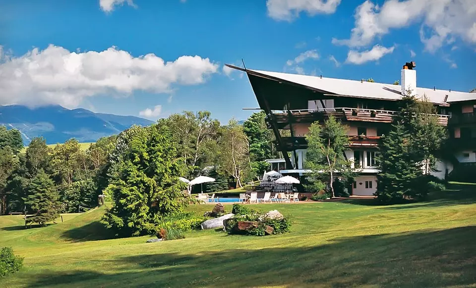 Stay with Daily Breakfast and Dining Credit at Stowehof Inn & Resort in Stowe, VT. Dates Available into April. - Primary Image
