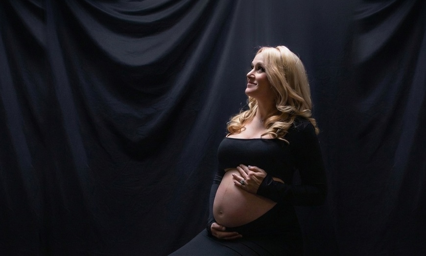 Image 2: Capture the Essence of Motherhood with Maternity Photoshoot Sessions