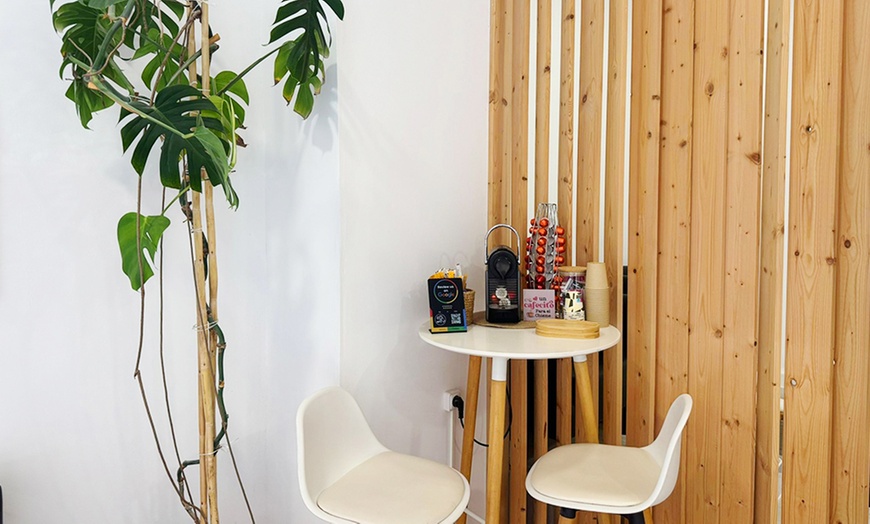 Image 3: Masaje de 45, 60 o 90 minutos, o paquete de dos sesiones de 60 minutos