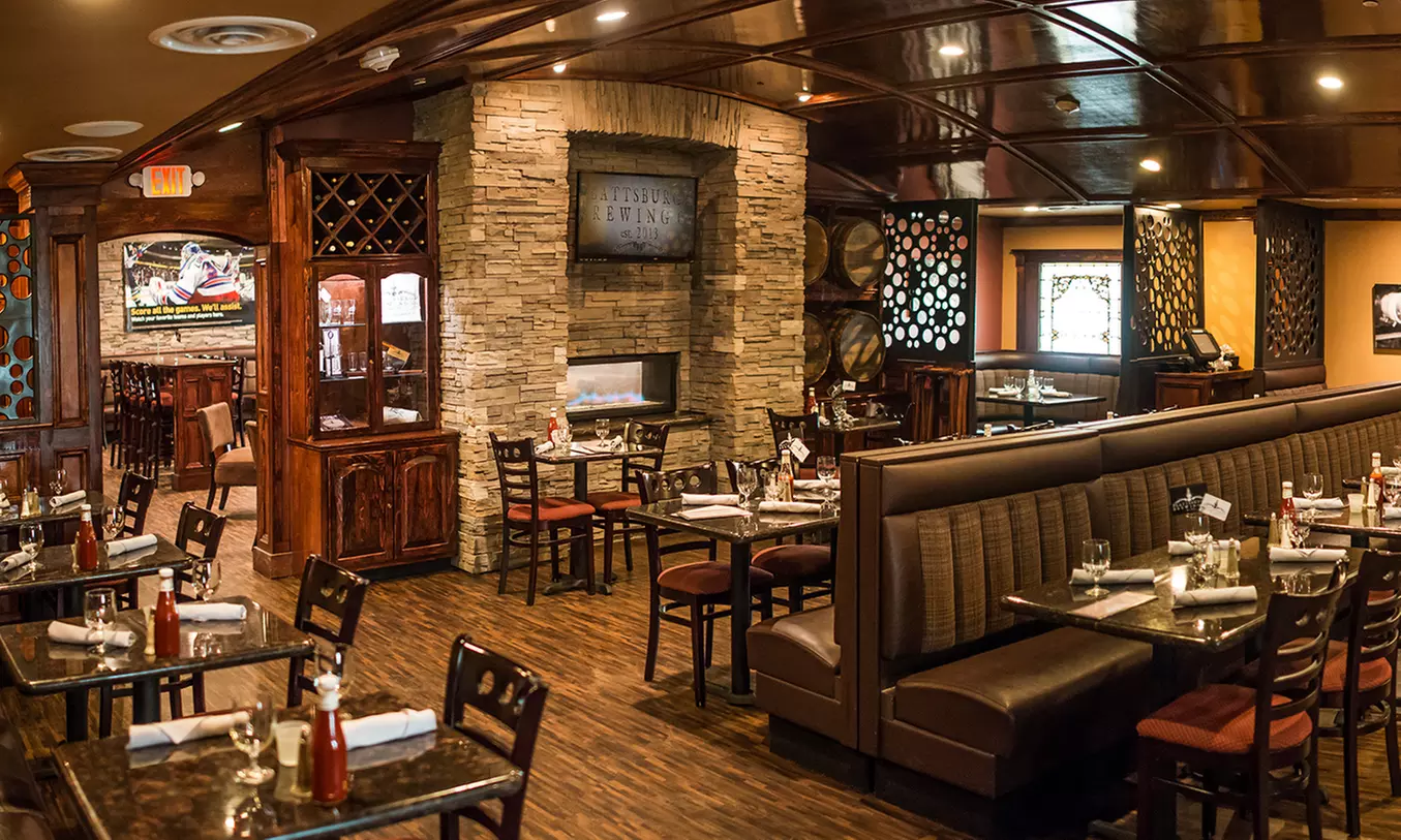 Enjoy a Beer Flight and Pint Experience for One to Four People