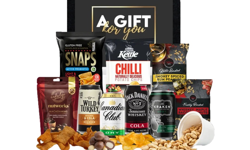 Image 5: Gift Hampers with Spirited Picks, Gourmet Treats & Pampering Goodies 