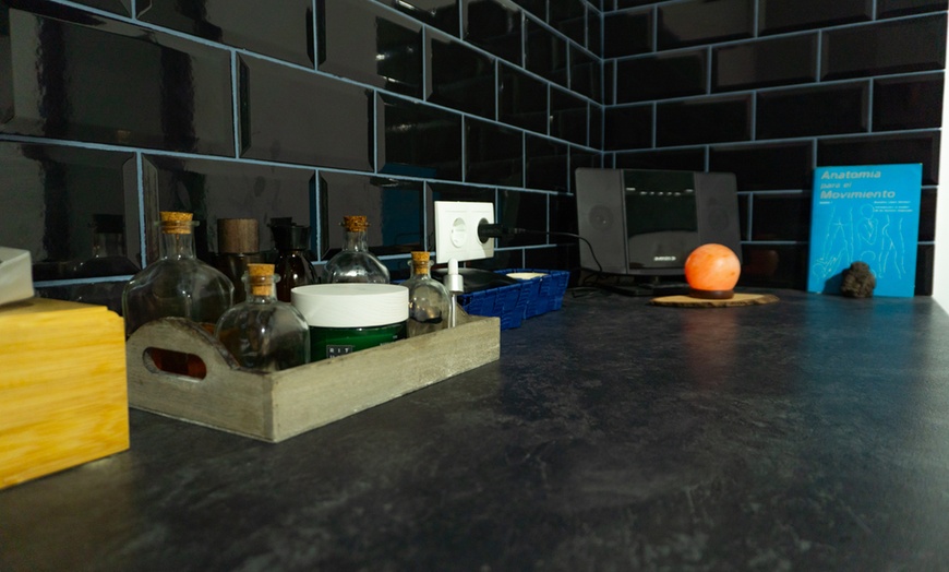 Image 7: Ritual de masaje relax de piernas y espalda o cuerpo completo para 1