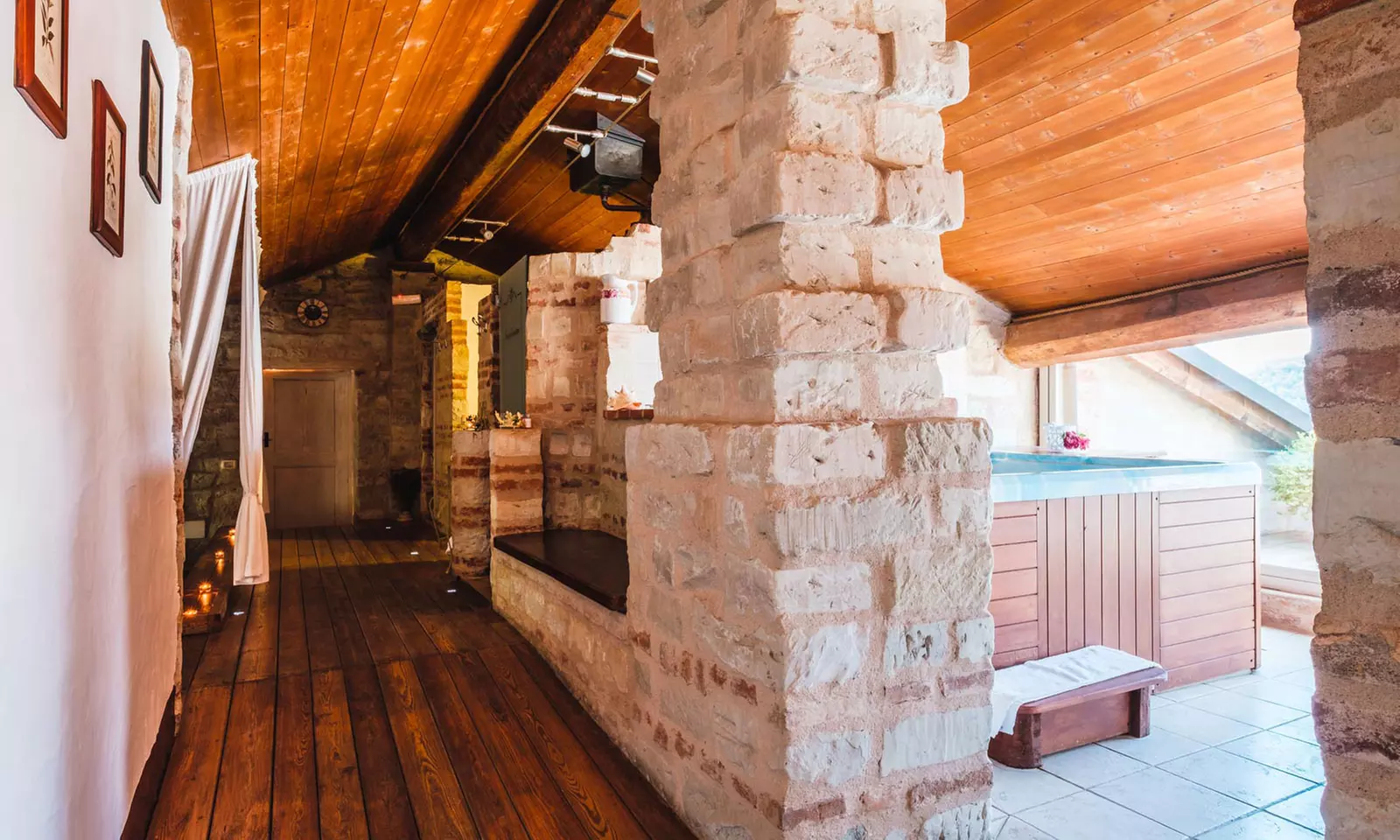 Monferrato: 1 o 2 notti in camera doppia con colazione e Spa per 2