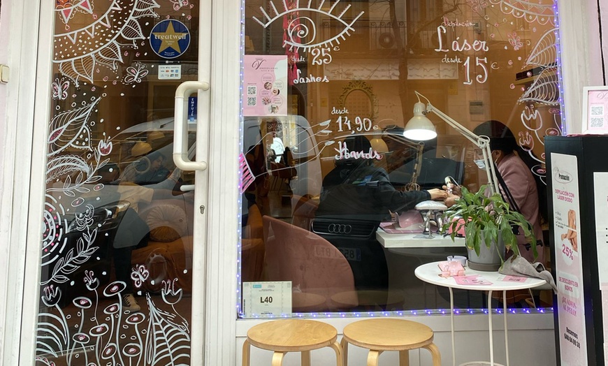 Image 3: Extensiones de pestañas clásicas, híbridas o con volumen ruso 