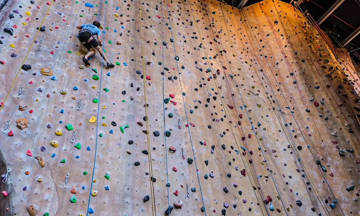 Melbourne's All-Day Rock Climbing Experience with Shoe & Harness Hire