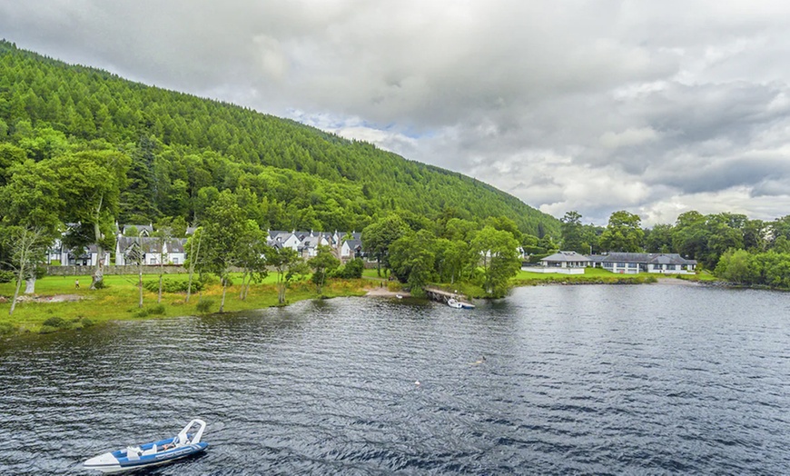 Image 5: Perthshire: Stay for Up to 6 in 2 Bedroom Cottage